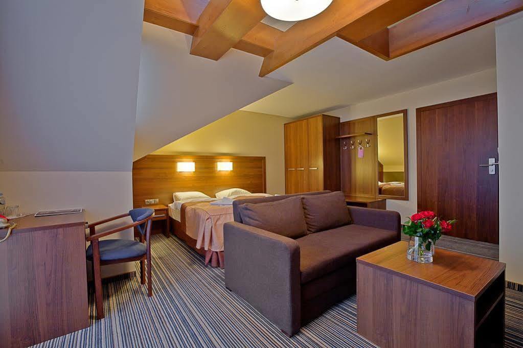 Hotel Willa Pod Skocznia Zakopane Exterior foto